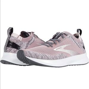 Brooks Women's Levitate 4
